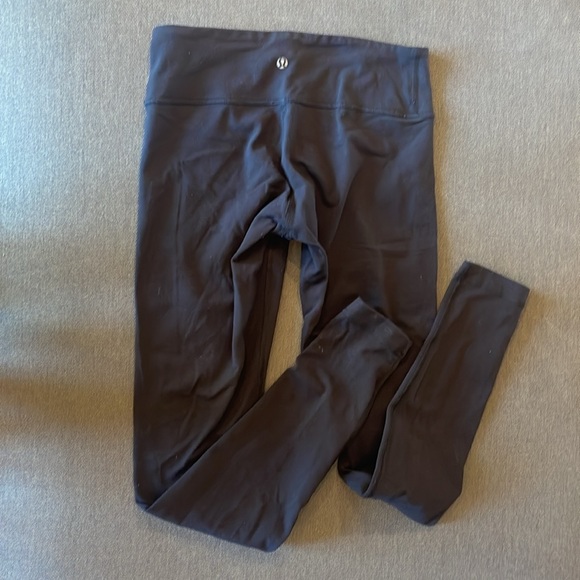 Lululemon leggings, size 6. 2 pairs - Picture 2 of 4